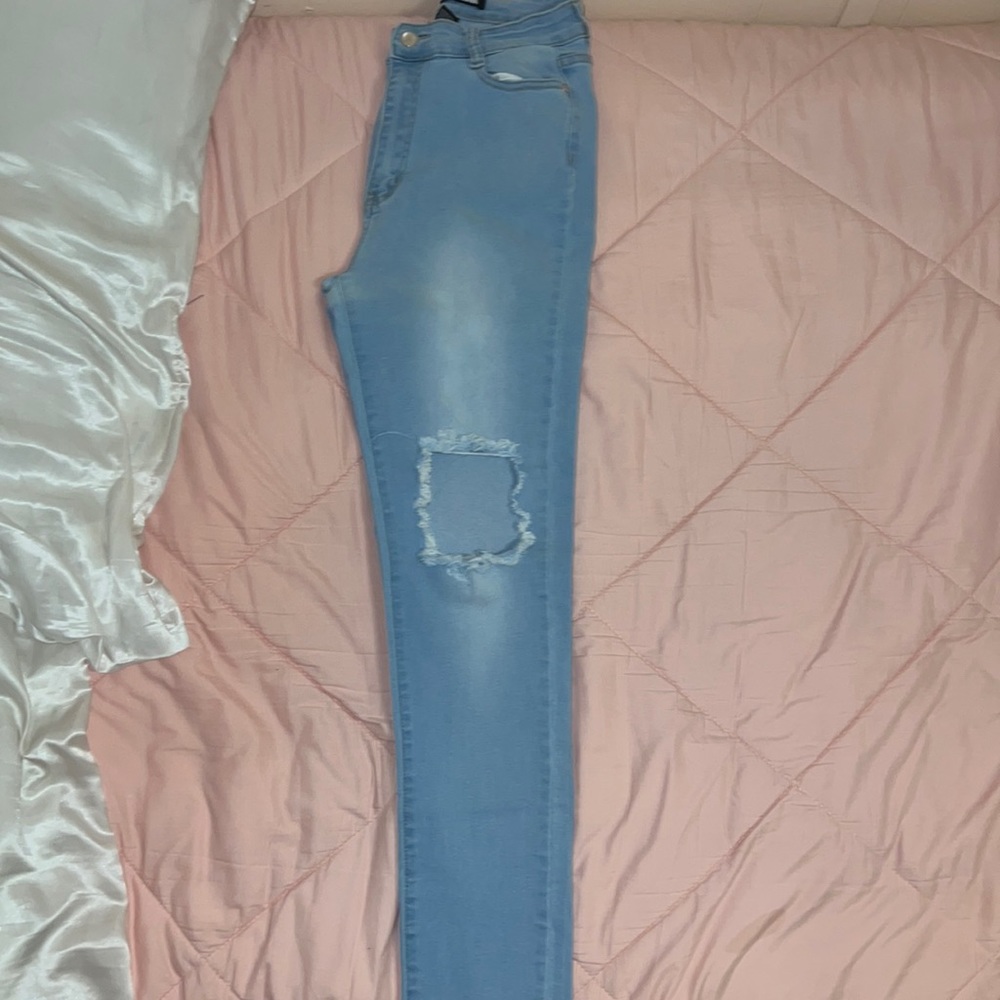 Fashion Nova, Size 9, HighWaisted Light Wash Skinny Jeans